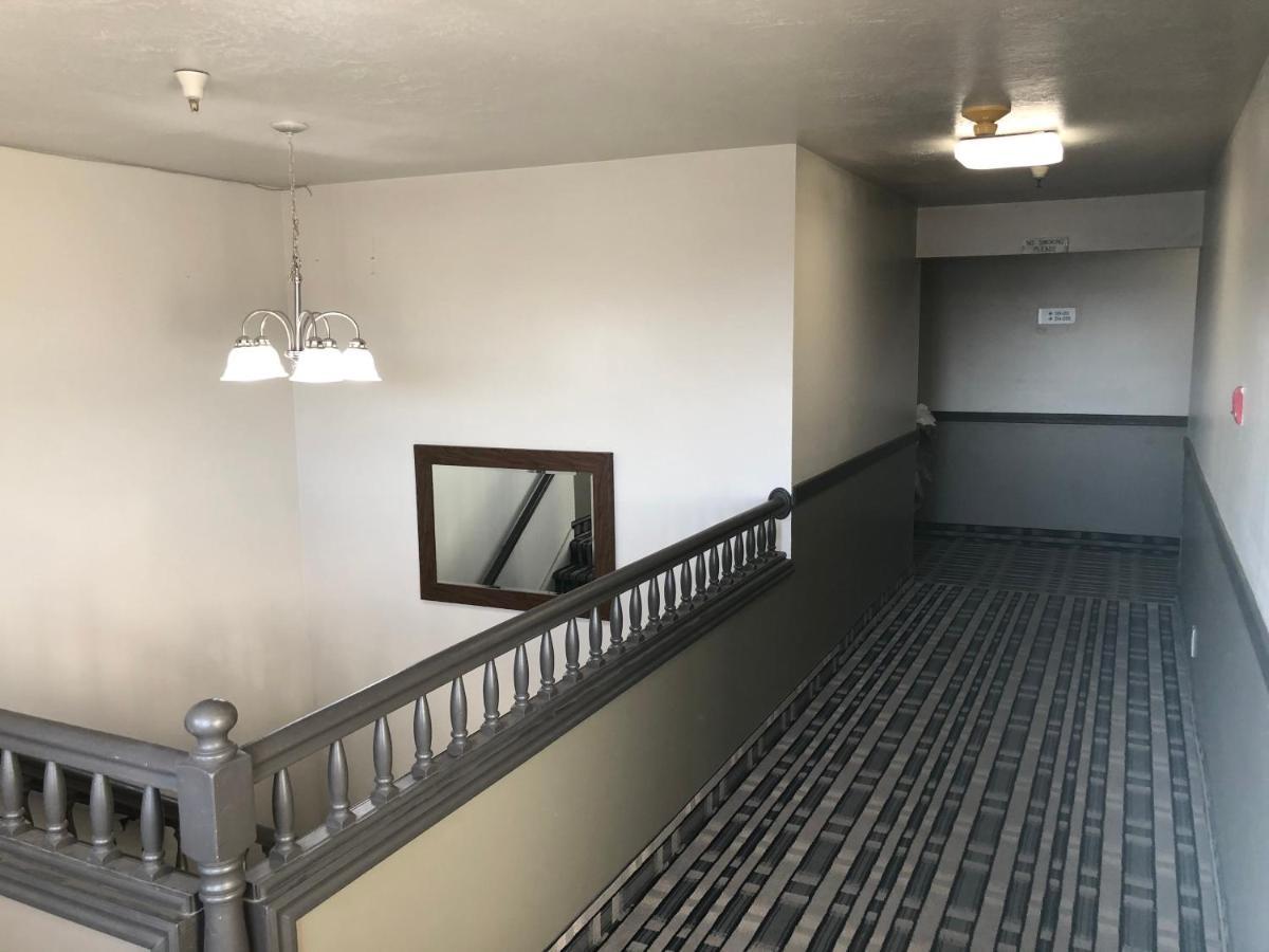 Ameri-Stay Inn & Suites Clearfield Εξωτερικό φωτογραφία
