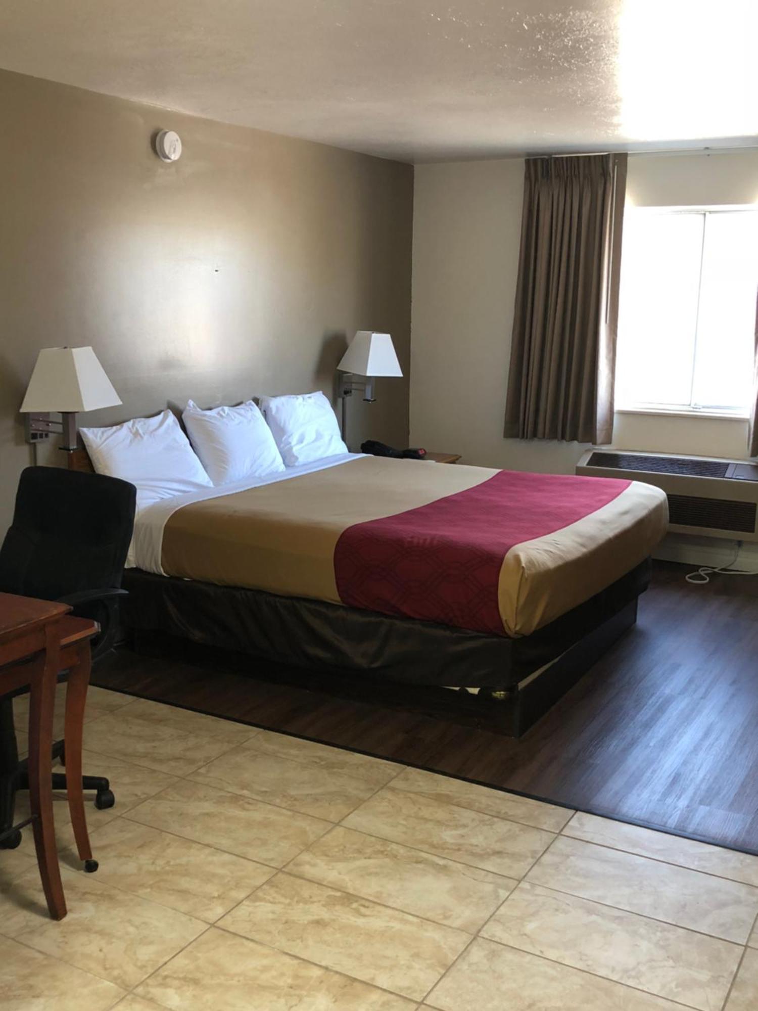 Ameri-Stay Inn & Suites Clearfield Εξωτερικό φωτογραφία